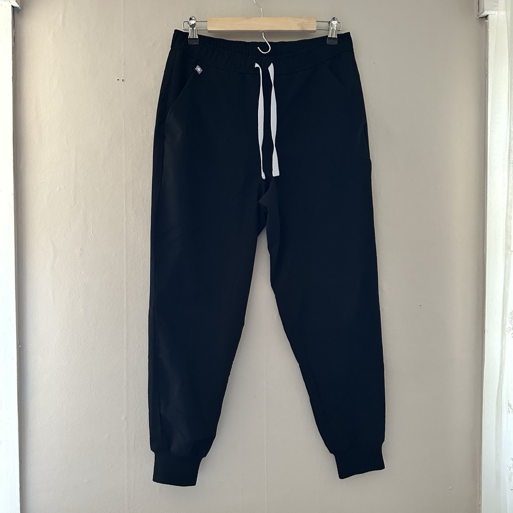 FIGS Mens Tansen Jogger Scrub Pants Size S/S Black Small Short Doctor Nursing